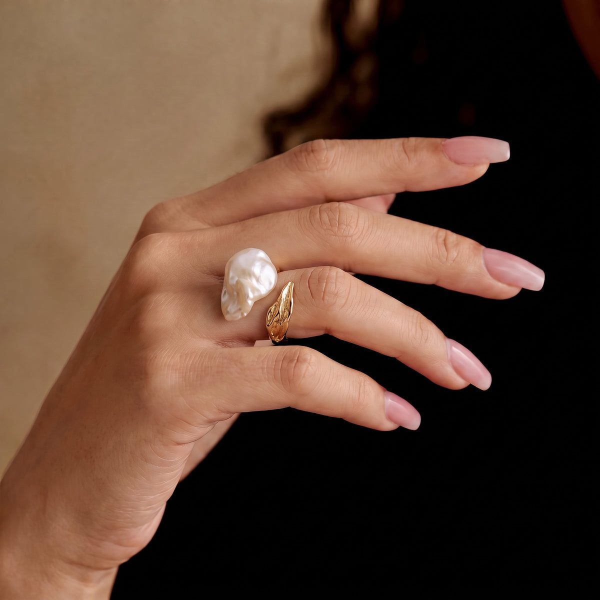 Flame Baroque Freshwater Pearl Leaf Adjustable Ring